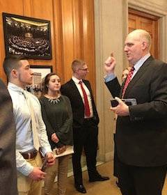 David Almacy gives white house tour