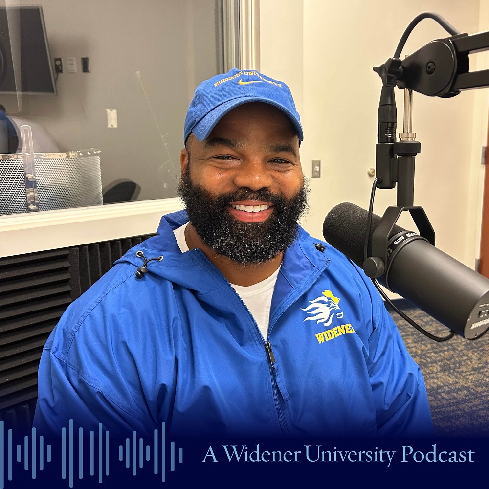 Delorean Andrews Far & Widener headshot 1000x1000