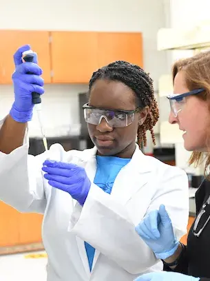 chemistry biology lab student faculty mentor