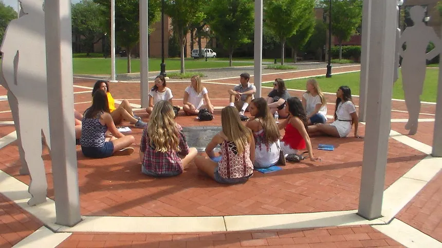 students attend summer registration group session