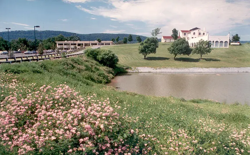 1989 harrisburg law school campus