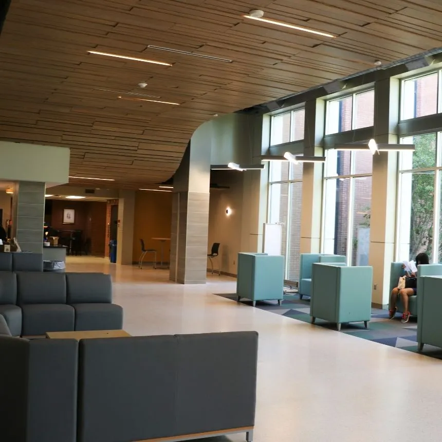 The expanded lobby in Kapelski
