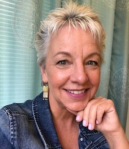 Melanie Davis Profile Image