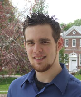 Student Domenic Colasante headshot on campus