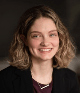 Anna Baum Headshot