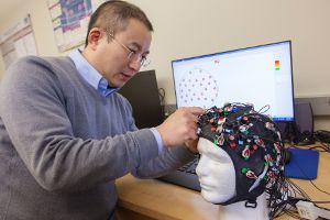 Electrical Engineering, Dr. Song Working on Brain Research