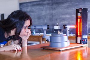 Student in Lab 300x200 Student in lab