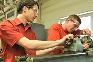 Engineering-Coop 300x200 School of Engineering students participate in Pennsylvania engineering co-op. Widener's School of Engineering is considered one of the top schools for engineering; offering degrees across many engineering fields.