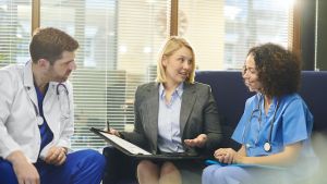 Alternative Nursing Career Medical Sales Rep in Hospital 710x400 BSN Nurses with Alternative Consulting or Medical Sales Careers in Medical Setting
