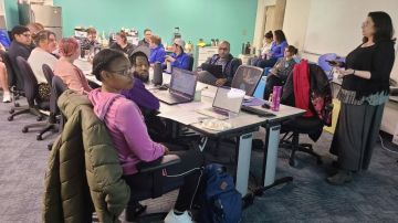 Career Design and Development staff lead a workshop with ITS student workers