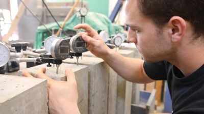 Bachelor of Science in Civil Engineering Major works in lab while pursuing civil engineering degree 