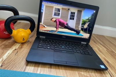 Image of a video workout demonstration led by a graduate PT student