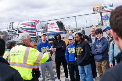 Engineering students visit a construction site on I-95 in Philadelphia.