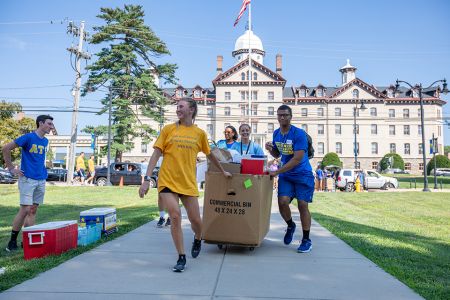 Move-In Day for Class of 2023