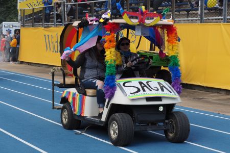 Decorated SAGA golf cart at Homecoming