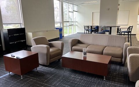 Legacy Lounge 480x300 Legacy Lounge
