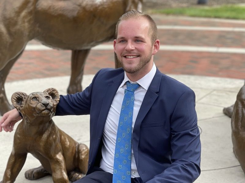 Evan Davis sba student stories 800x600